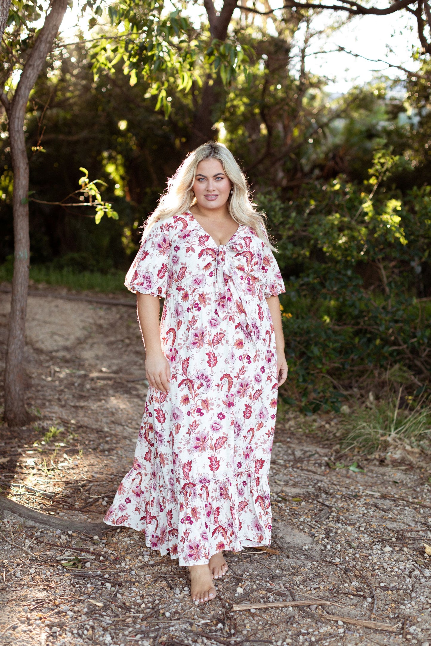 Tara Maxi Dress in White Bordeaux