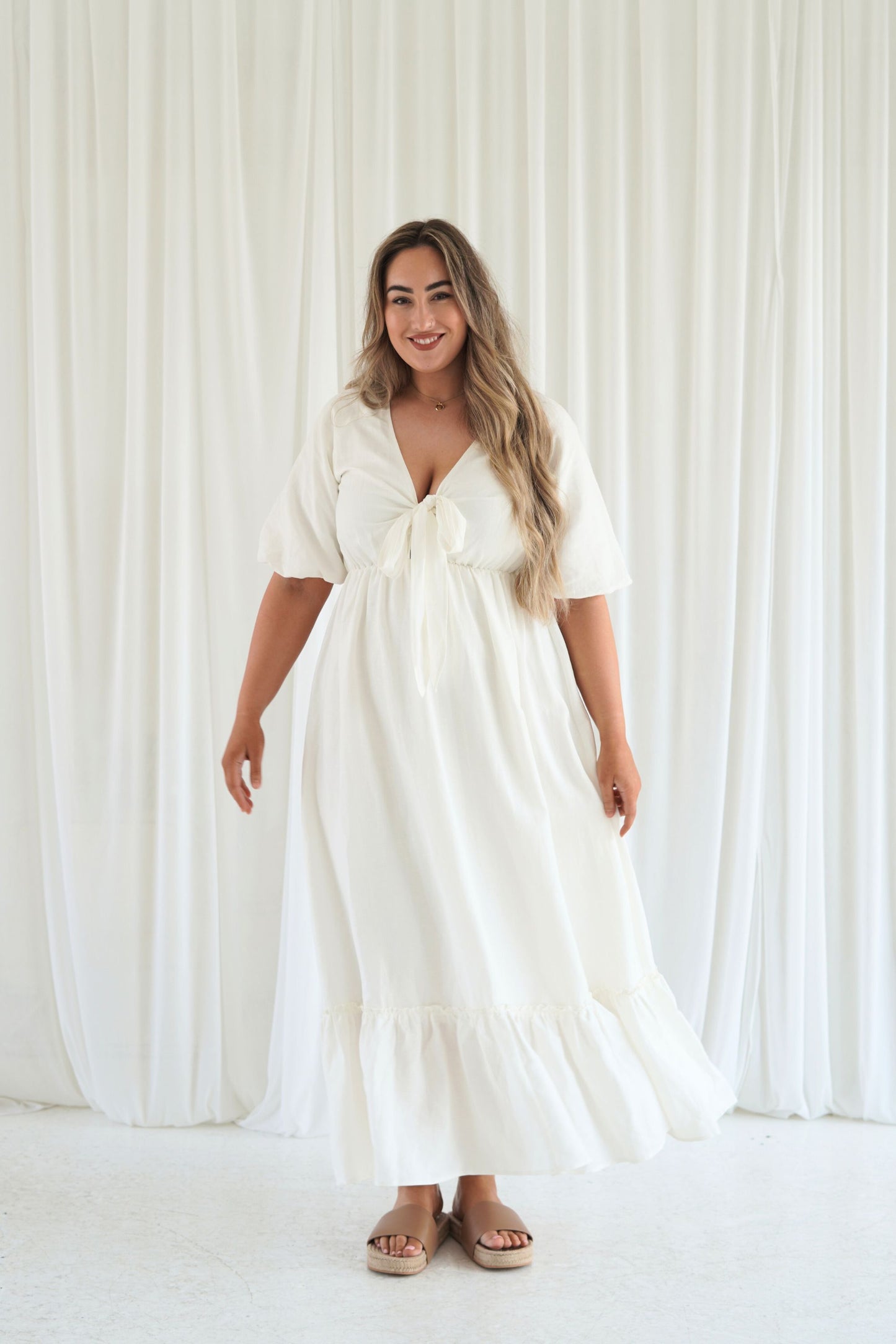 Tara Maxi Dress in Ivory Linen