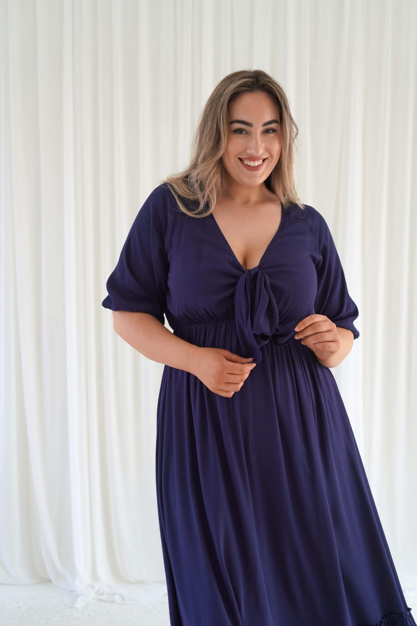 Tara Maxi Dress in Navy